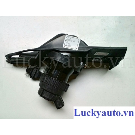 Đèn gầm trái và ốp xe BMW 325i đời 2003- 2006_ 63178379683